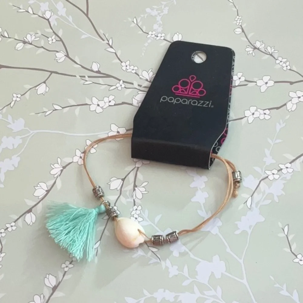 ❄️ Paparazzi | Bracelet with Mint Tassel Beach Bohemian